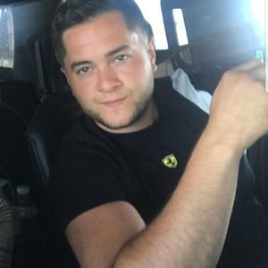 Meet your Posher, Derek